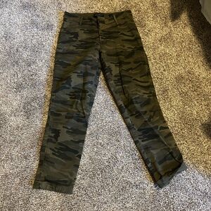 Lucky Brand Green Camouflage Cargo Pants